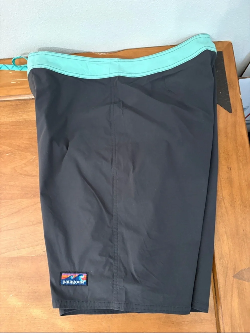 Patagonia Gray Board Shorts with Aqua Waistband Size 30